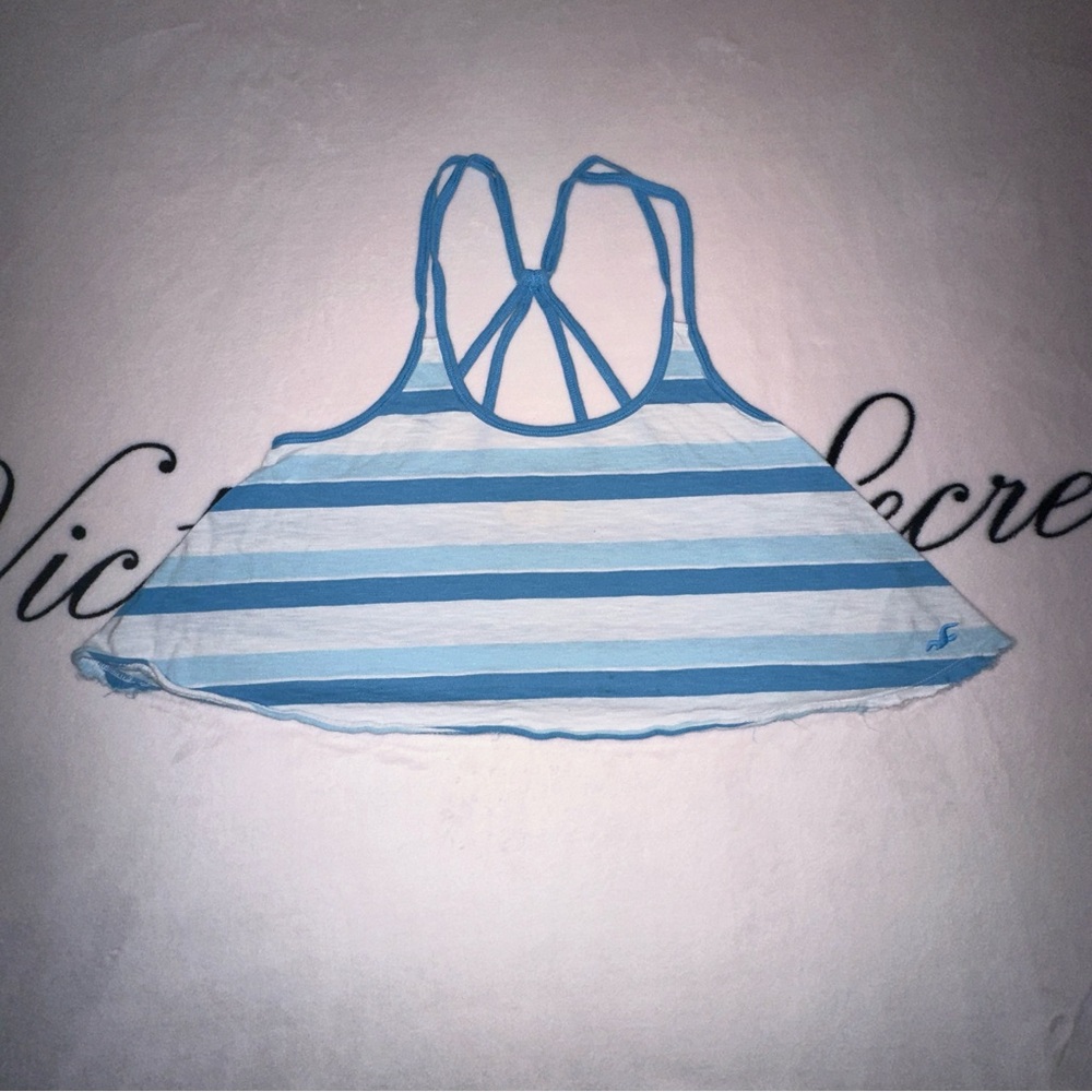 hollister blue stripe crop top